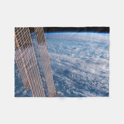 Wolk-bedekte Tasman en koraal Zeeen. Fleece Deken (Voorkant (Horizontaal))