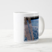 Wolk-bedekte Tasman en koraal Zeeen. Grote Koffiekop (Voorkant rechts)