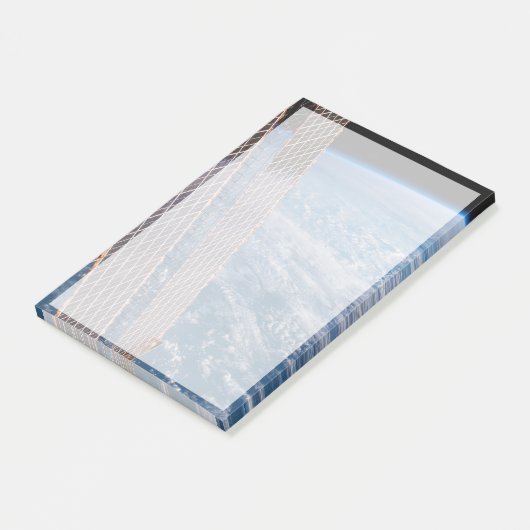 Wolk-bedekte Tasman en koraal Zeeen. Post-it® Notes (Schuin)