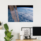 Wolk-bedekte Tasman en koraal Zeeen. Poster (Thuiskantoor)