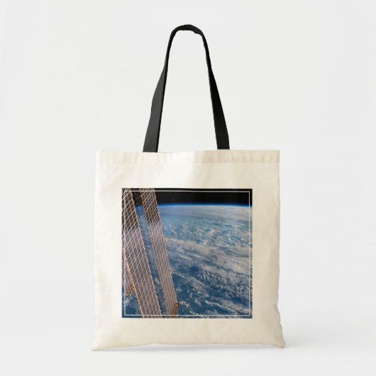 Wolk-bedekte Tasman en koraal Zeeen. Tote Bag (Voorkant)