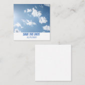 Wolk en heldere blauwe lucht SAVE THE DATE Informatiekaartje (Voorkant / Achterkant)
