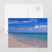 Wolk in de blauwe lucht boven zandig strand briefkaart (Voorkant / Achterkant)