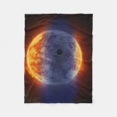 Wolk van waterstofgas van Exoplanet GJ 3470b Fleece Deken (Voorkant)