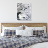 Wolken aan de overzijde van de kusten van de Noord Canvas Afdruk (Insitu (Slaapkamer))