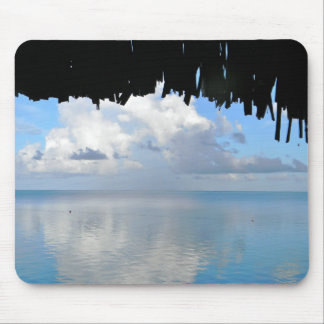 Wolken boven Bora Bora Muismat