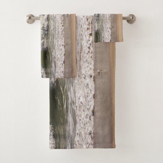 Wolken boven de oceaan en zandzuigers bad handdoek (Insitu)