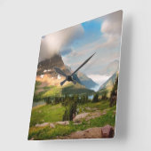 wolken die door de bergen kruipen vierkante klok (Hoek)