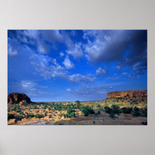 Wolken die over de lucht vegen boven de poster