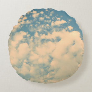 Wolken - -effectstijlafbeelding met een schijnbaar rond kussen