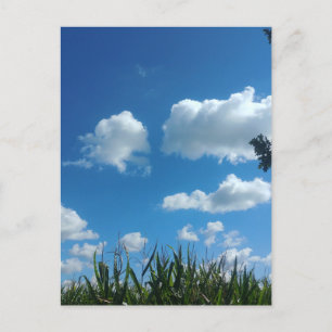 Wolken en blauwe hemel briefkaart