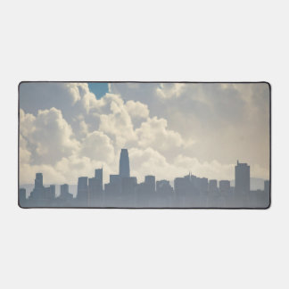Wolken en de Stad Bureaumat