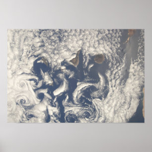 Wolken in het gebied van de Canarische Eilanden Poster