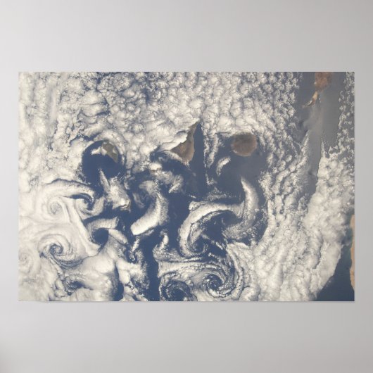 Wolken in het gebied van de Canarische Eilanden Poster (Voorkant)