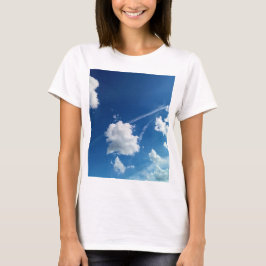 Wolken, in het licht t-shirt