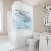 Wolken met citaat douchegordijn (In situ)