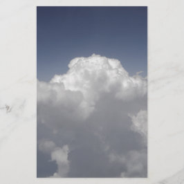 Wolken op 30.000 voet van een vliegtuigraam briefpapier