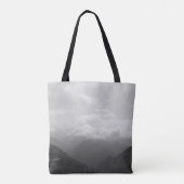 Wolken op de heuvels Zwart-wit Fotografie Tote Bag (Achterkant)