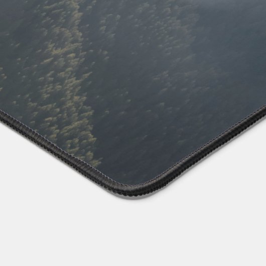 Wolken over bergen bureaumat (Hoek)