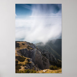 Wolken over bergen poster