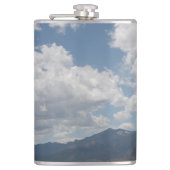 Wolken over de Rocky Mountains Heupfles (Voorkant)