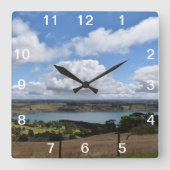 wolken over het Gnotuk-kamp in de klokklooster Vierkante Klok (Voorkant)