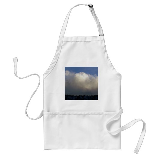 Wolken over het station standaard schort (Voorkant)