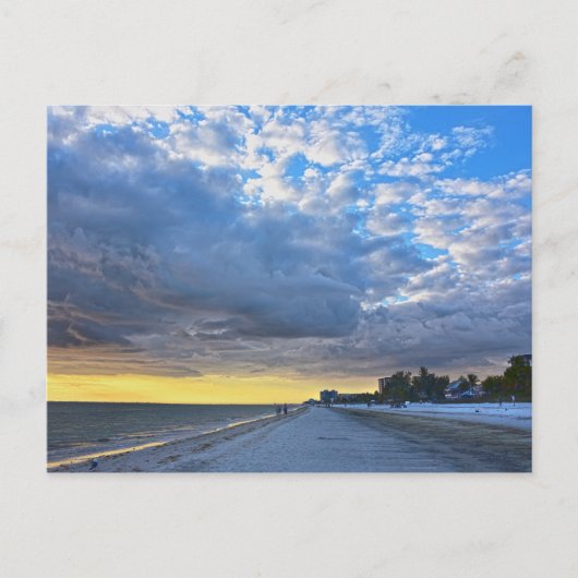 Wolken over het strand van Fort Myers op zonsonder Briefkaart (Voorkant)