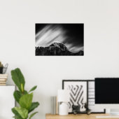Wolken rollend boven berg Mangart Poster (Thuiskantoor)