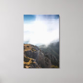 Wolken rollend over bergen canvas afdruk (Voorkant)