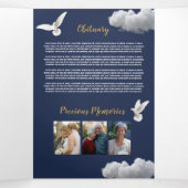 Wolken Viering van het Leven Foto Obituary Trifold Drieluik Uitnodiging (Binnenkant midden)