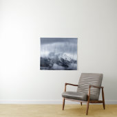 Wolken voor de bergen Storžič, Slovenië Wandkleed (In Situ (horizontaal))