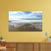 Wolken weerspiegeld in het water. Digitale kunst,  Canvas Afdruk (Insitu (Woonkamer))
