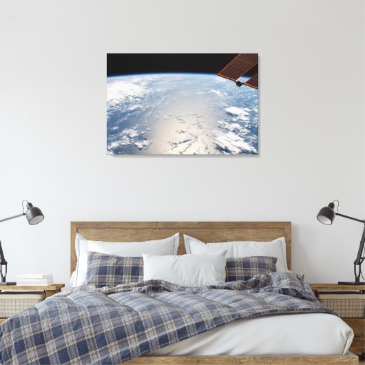Wolkenformaties rond zonneschijn voor de Stille Oc Canvas Afdruk (Insitu (Slaapkamer))