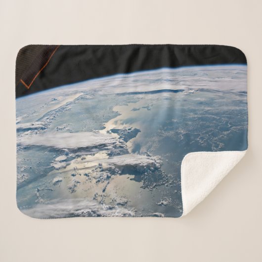 Wolkenlandschappen rond Sumatra, Indonesië. Sherpa Deken (Voorkant (horizontaal))