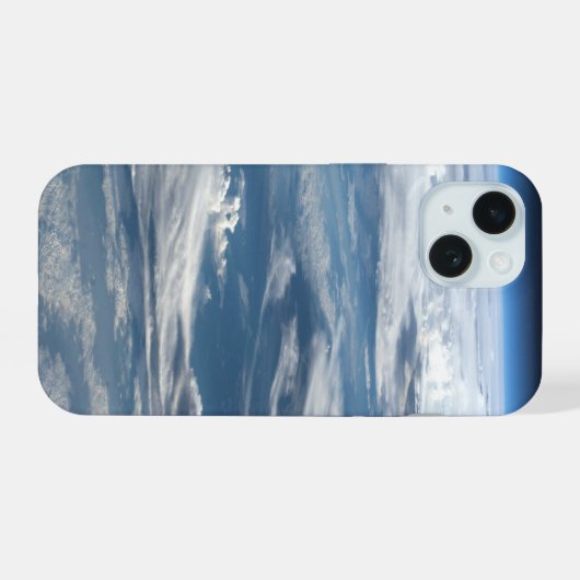 wolkenluchten boven sudan iPhone 15 case (Achterkant horizontaal)