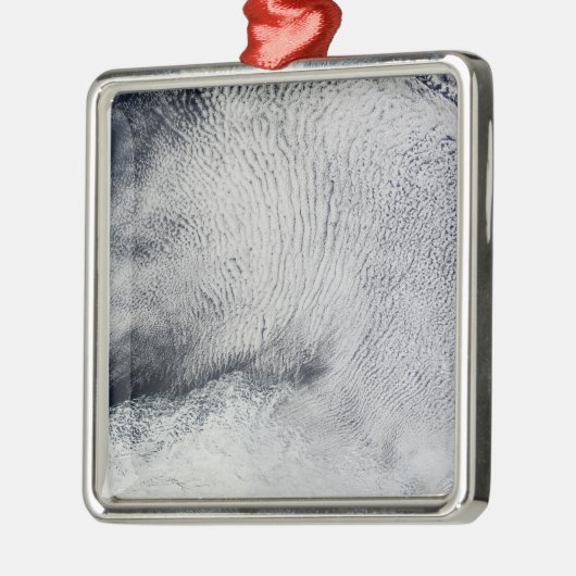 Wolkenpatronen en zee-ijs in de zuidelijke oceaan metalen ornament (Links)