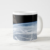 Wolkenpatronen ten zuiden van de Aleoeten. Grote Koffiekop (Voorkant rechts)