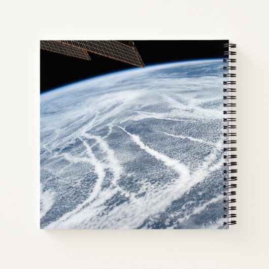 Wolkenpatronen ten zuiden van de Aleoeten. Notitieboek (Achterkant)