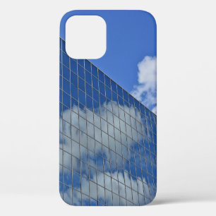 Wolkenreflectie in wolkenkrabber Case-Mate iPhone case
