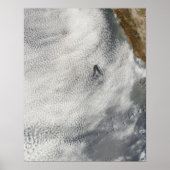 Wolkenvorken en glorie van Guadalupe Island Poster (Voorkant)