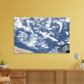 Wolkenvortex straten voor de kust canvas afdruk (Insitu (Woonkamer))