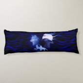 Wolven en Raven met volle maan Lichaamskussen (Achterkant)