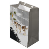 Wolven in sneeuwschilderijen - Oorspronkelijke Wil Medium Cadeauzakje (Voorkant Gekanteld)