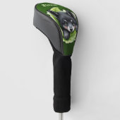Wolvenwelp in het groen: golfheadcover (Schuin)