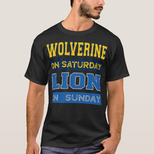 Wolverine op zaterdag Lion op zondag golfcoachgift T-shirt (Voorkant)
