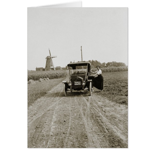 Woman Car en Great Dutch Windmill Foto van 1920 (Voorkant)