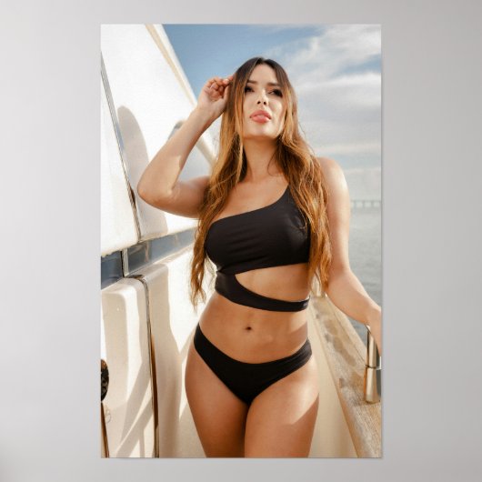Woman Enjoying A Sunny Day On A Yacht Poster (Voorkant)