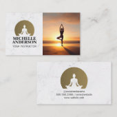 Woman Holding Yoga Pose on Beach  Visitekaartje (Voorkant / Achterkant)