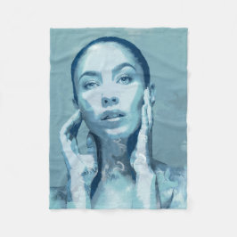 "Woman in Blue" Fleece Deken